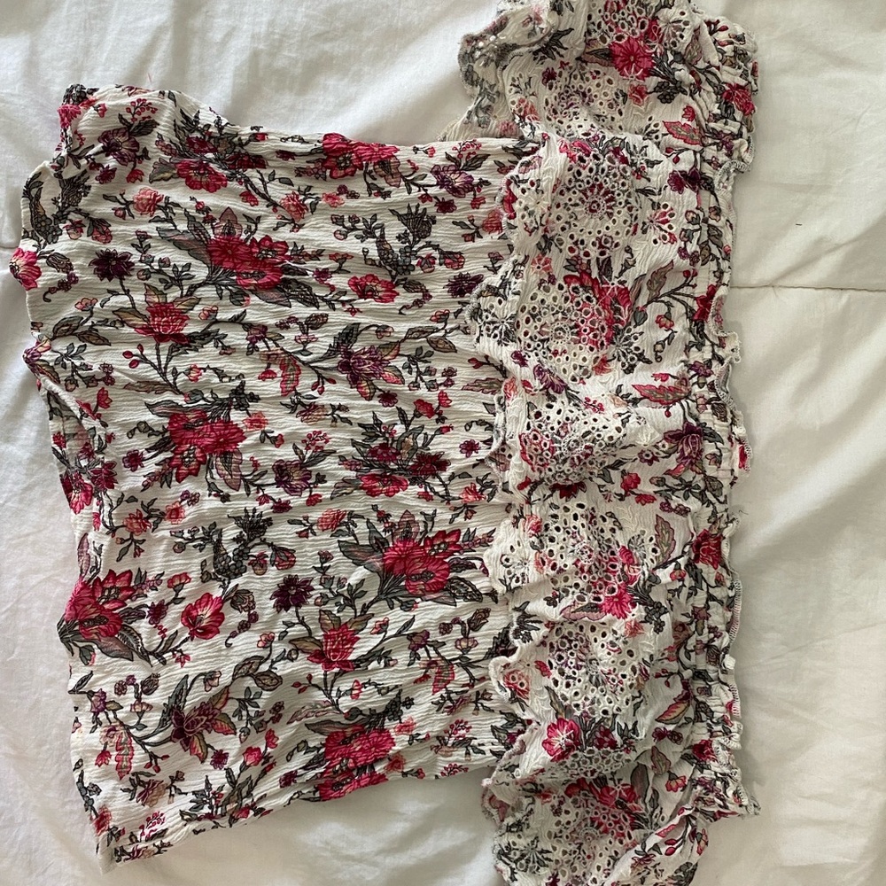 American Eagle Top